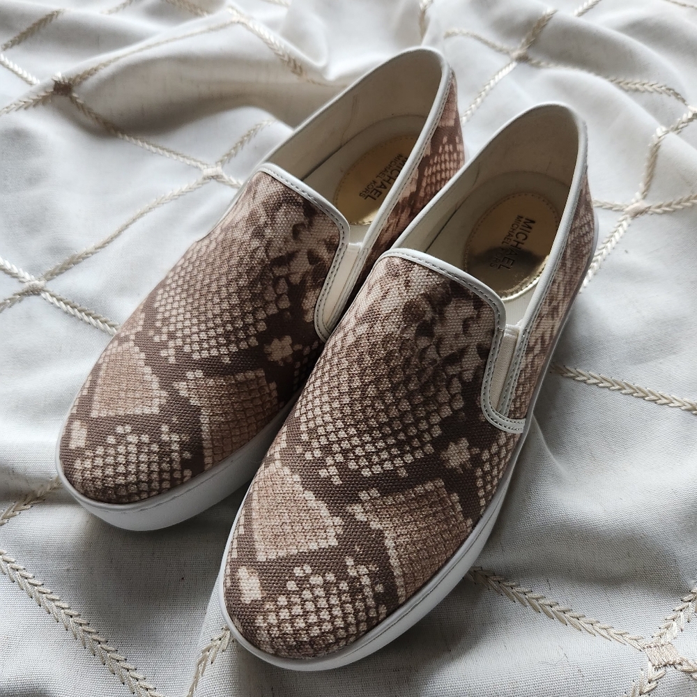 Michael Kors Snake Print Slip On Sneakers Women's Size 6.5M‎ Tennis Shoes